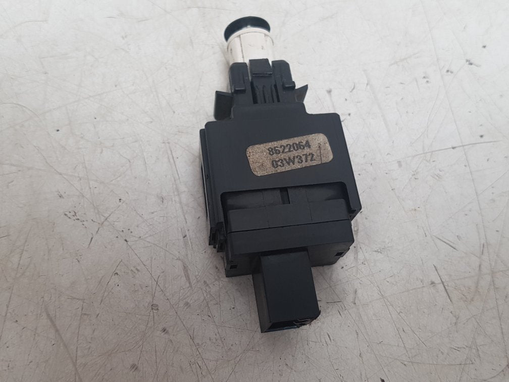 2000 - 2007 Volvo V70  Estate Brake Light Switch 862220