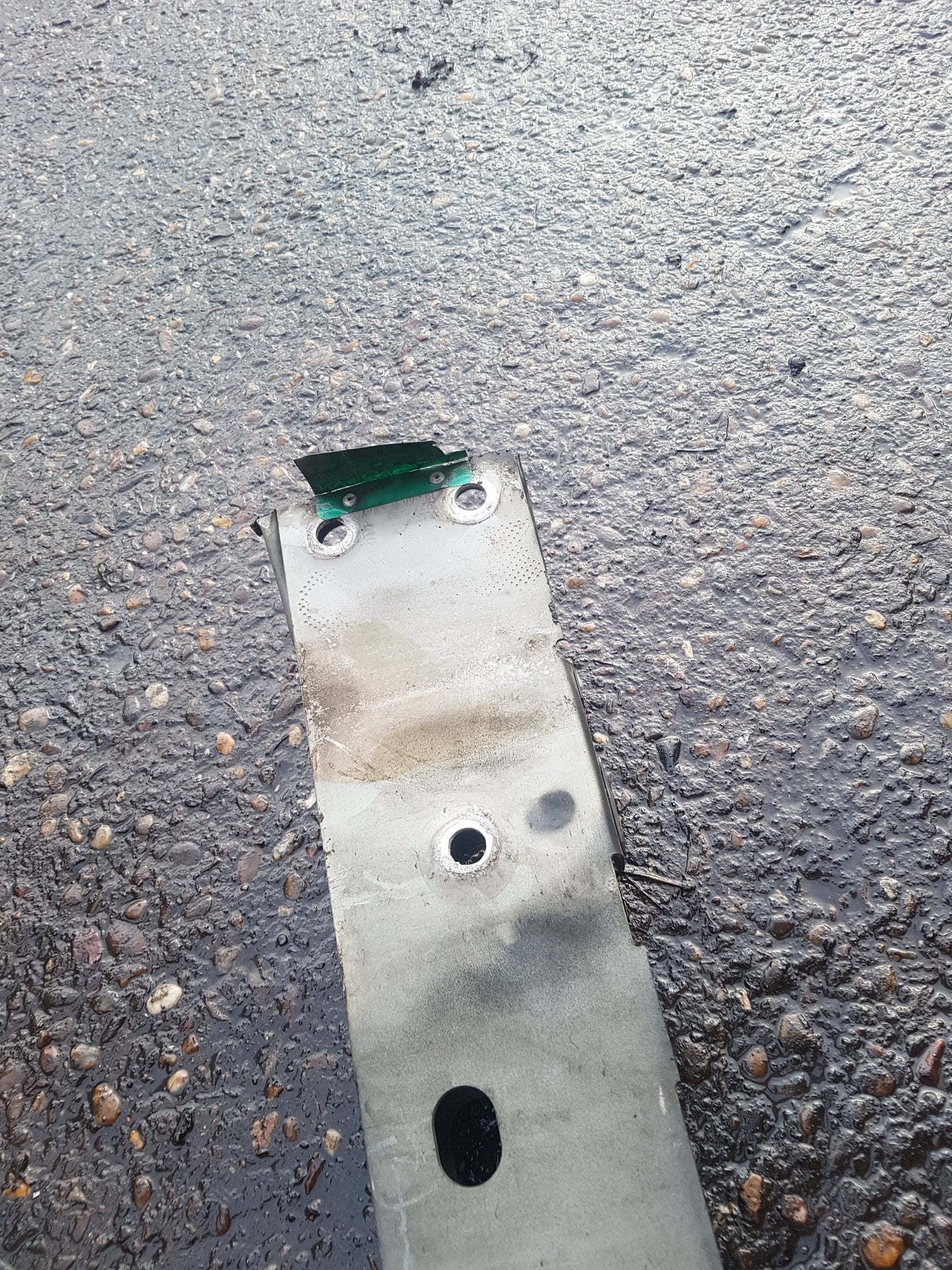 2013 - 2016 Volvo V40 III 525 Hatchback REAR BUMPER  BACKING/ABSORBER