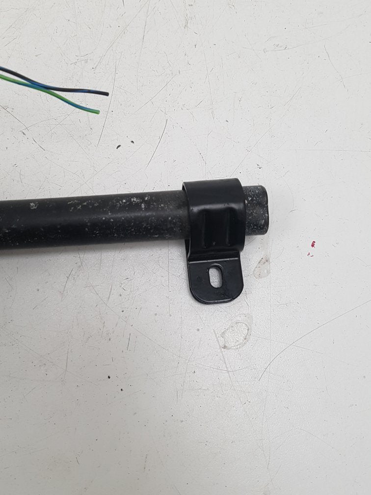 2004 - 2010 Volvo V50   Estate SEAT BELT PRETENSIONER (DRIVER SIDE) 6031762
