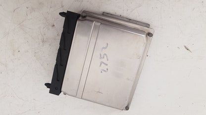 2005 Volvo S60  Saloon Engine ECU 30668478