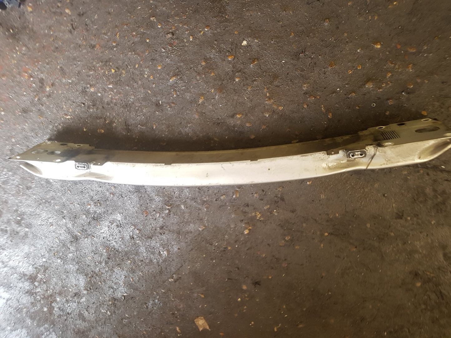 2010 Volvo XC70  Estate IMPACT ABSORBER