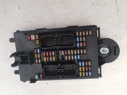 2017 - 2025 Volvo V90 235, 236 Estate Interior Fuse Box 31682732