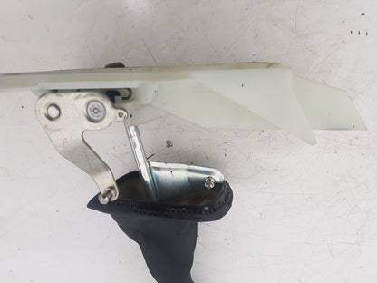 2005 - 2012 Volvo S40  Saloon Gear Stick/Shifter