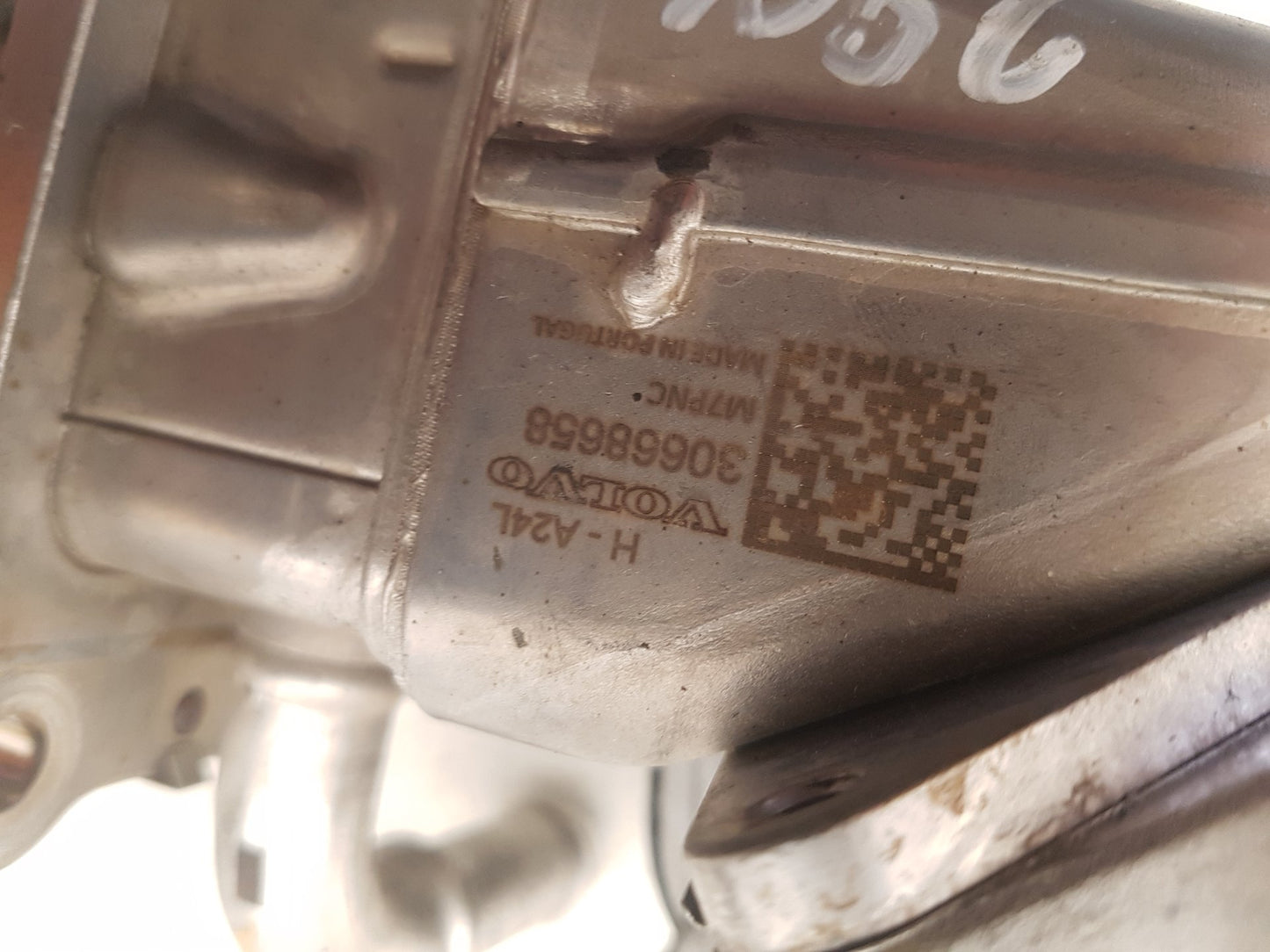 2017 - 2025 Volvo V90 235, 236 Estate EGR VALVE AND COOLER 30668658