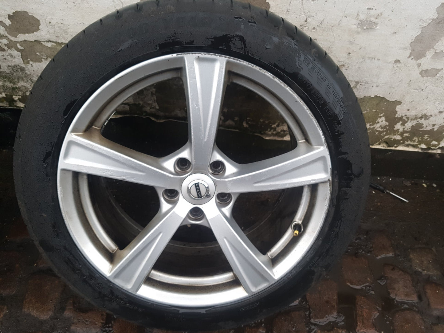 2017-2025 Volvo V90 235, 236 Alloy Whee l 31423515 VRAC Grade