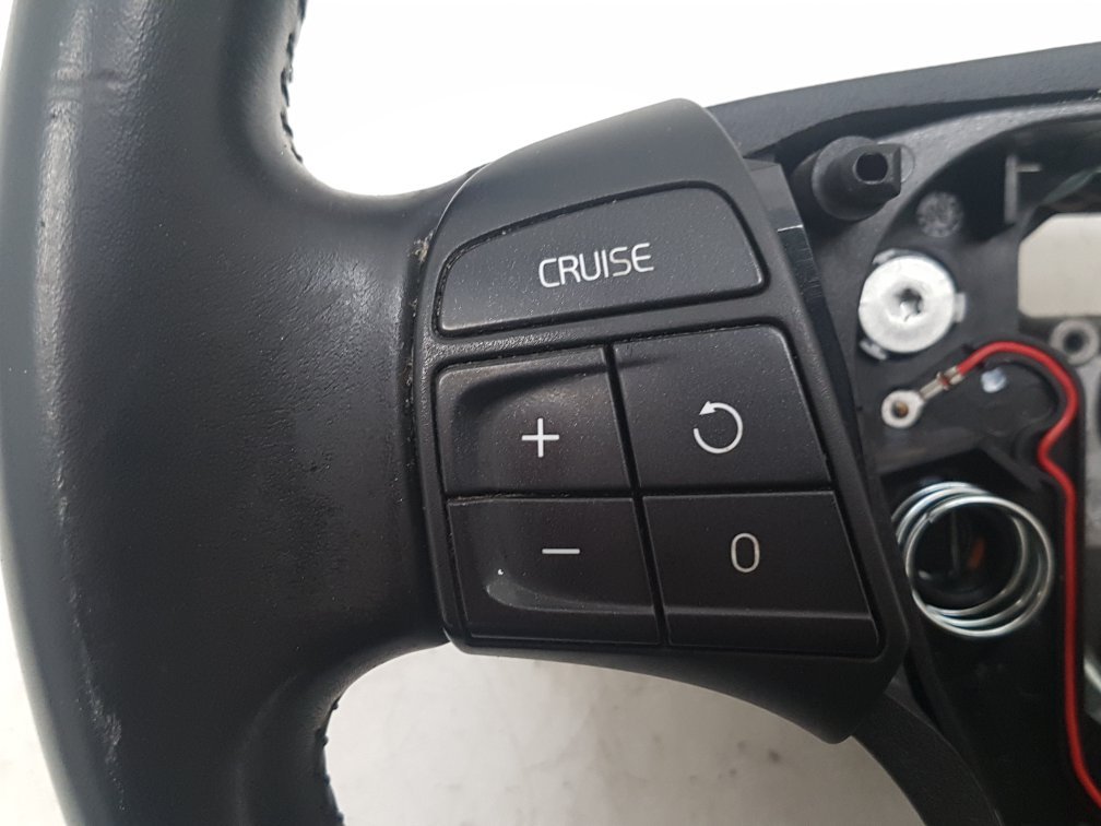2008 - 2009 Volvo C70  Convertible Steering Wheel 30778752