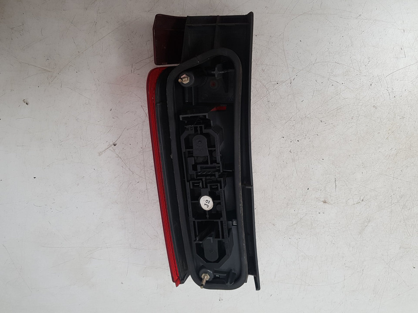 1992 - 1997 Volvo 850  Estate REAR/TAIL LIGHT LOWER (PASSENGER SIDE) 3512863