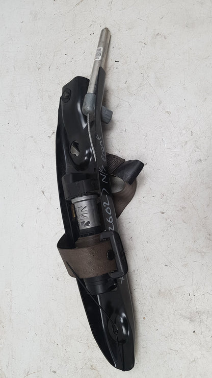 2002 - 2006 Volvo XC90  Estate Left Front Seat Belt 30662728