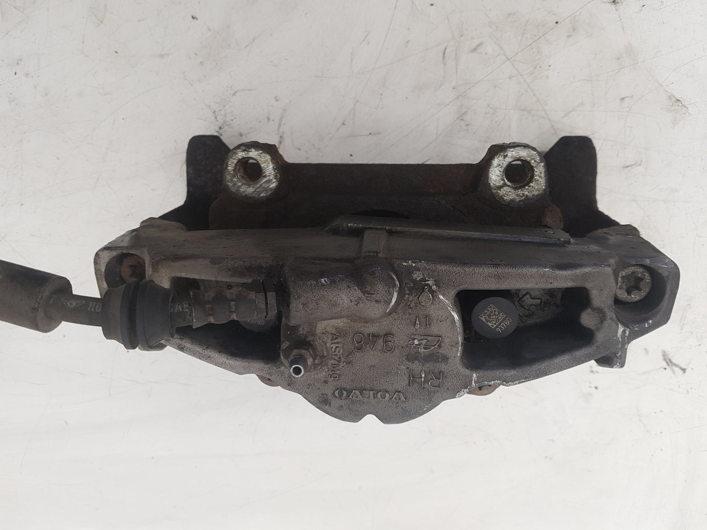 2008 - 2013 Volvo V70  Estate Right Front Caliper 946