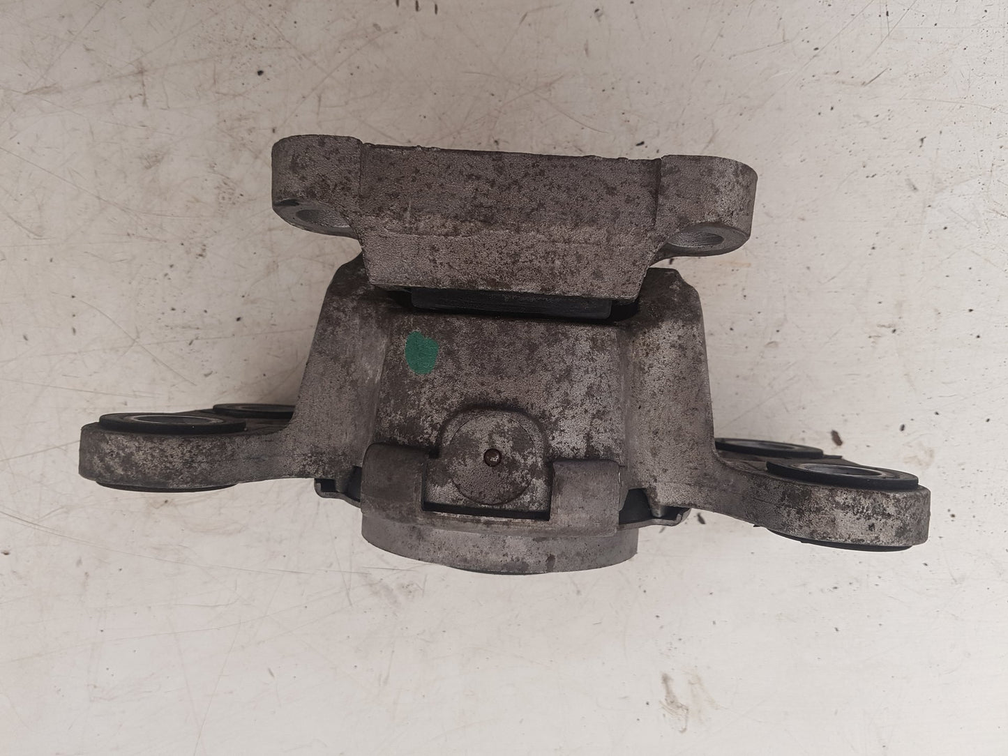 2010 - 2015 Volvo S80 II 124 Saloon Engine Mount 31316676