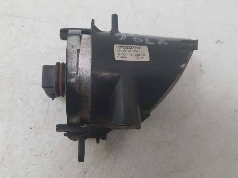 2007 - 2015 Volvo V70  Estate Right Fog Light 31213102