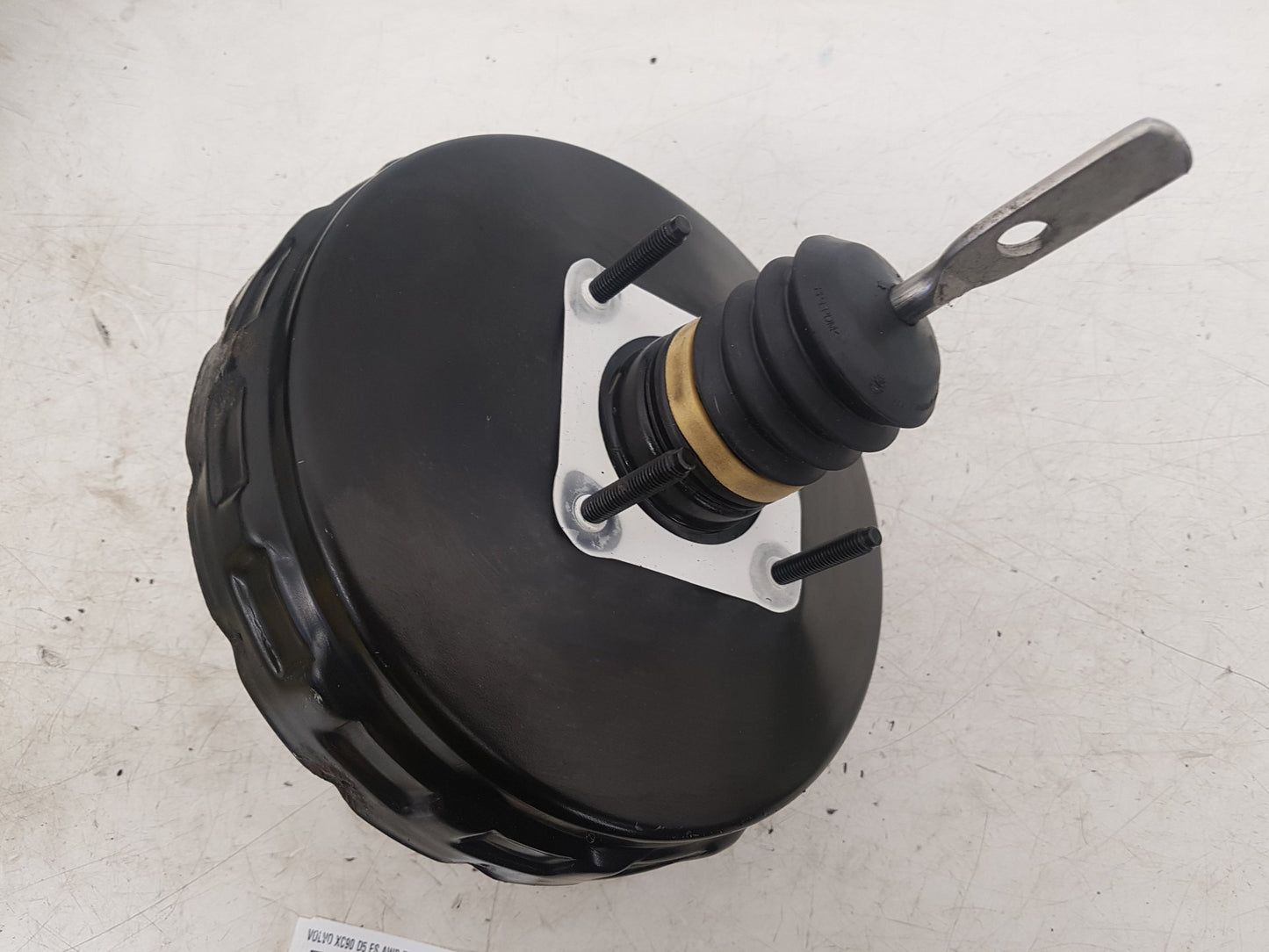2011 - 2014 Volvo XC90  Estate Brake Booster 31381803