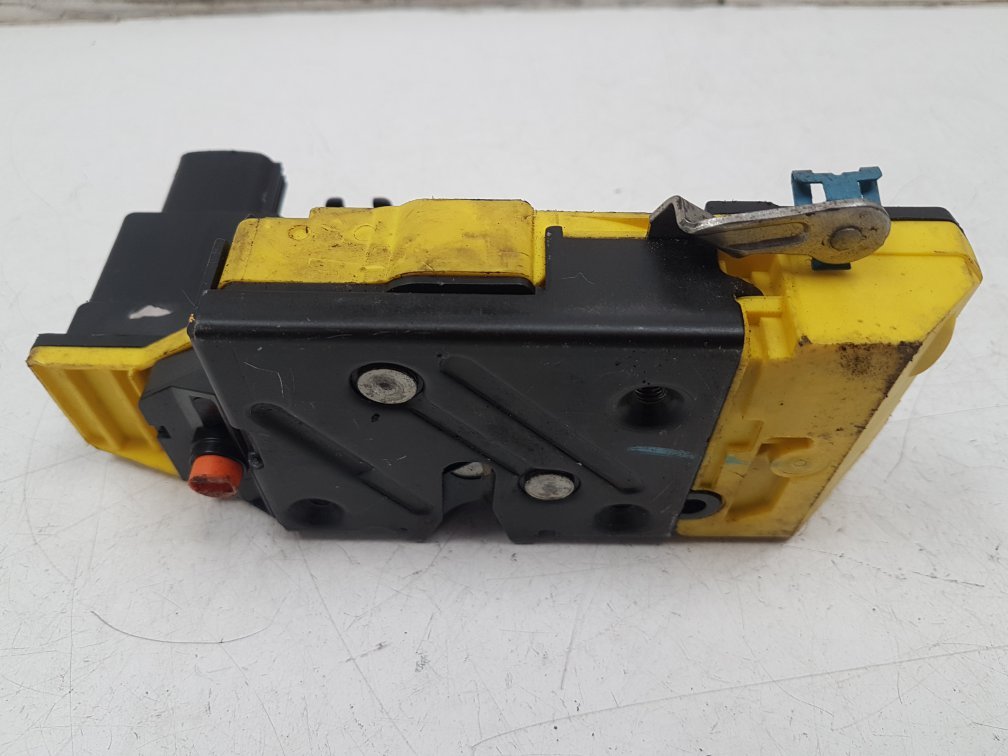 2005 - 2010 Volvo XC90  Estate Left Rear Door Lock Actuator 30663048
