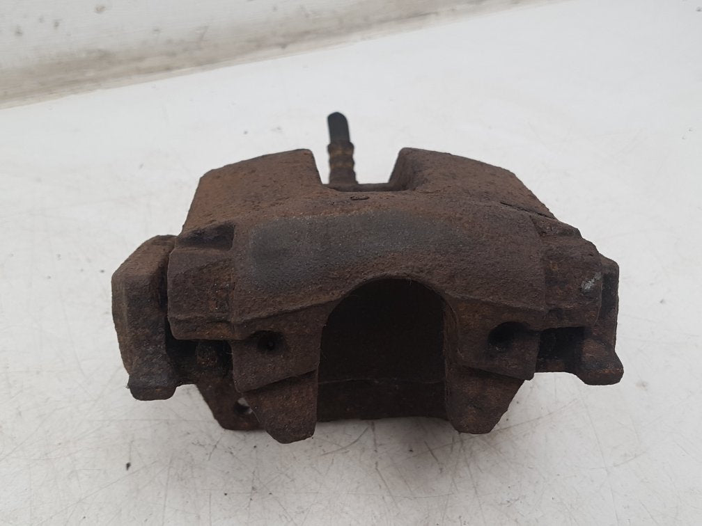2003 - 2014 Volvo XC90  Estate Right Rear Caliper 8602855