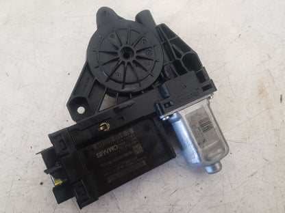 2013 - 2016 Volvo V40 III 525 Hatchback CENTRAL LOCKING MOTOR (REAR DRIVER SIDE) 10242574