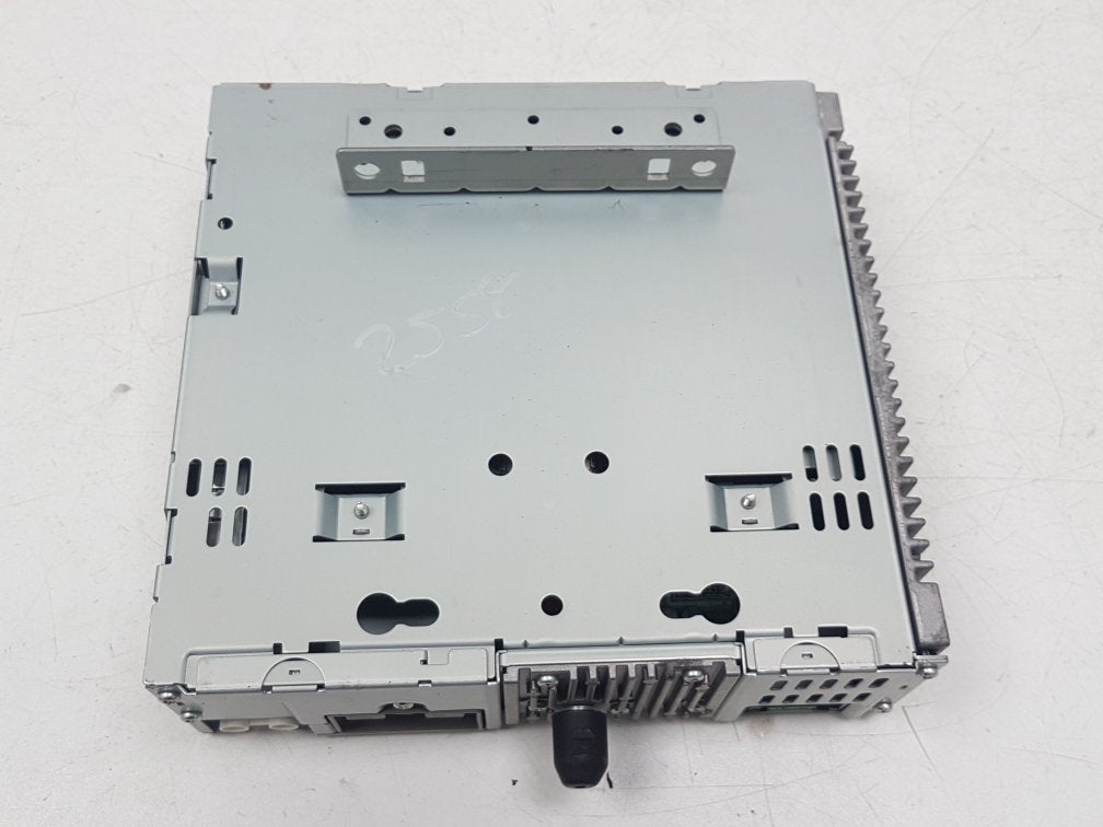 2005 - 2012 Volvo S40  Saloon CD AND RADIO UNIT 31288510