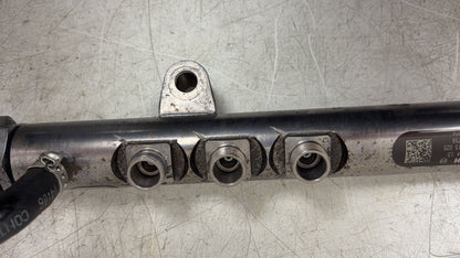 2011 - 2014 Volvo V60 I 155 Estate Injection Rail 30777759
