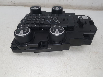 2014 Volvo V40  Hatchback HEATER & RADIO CONTROL PANNEL 31288103