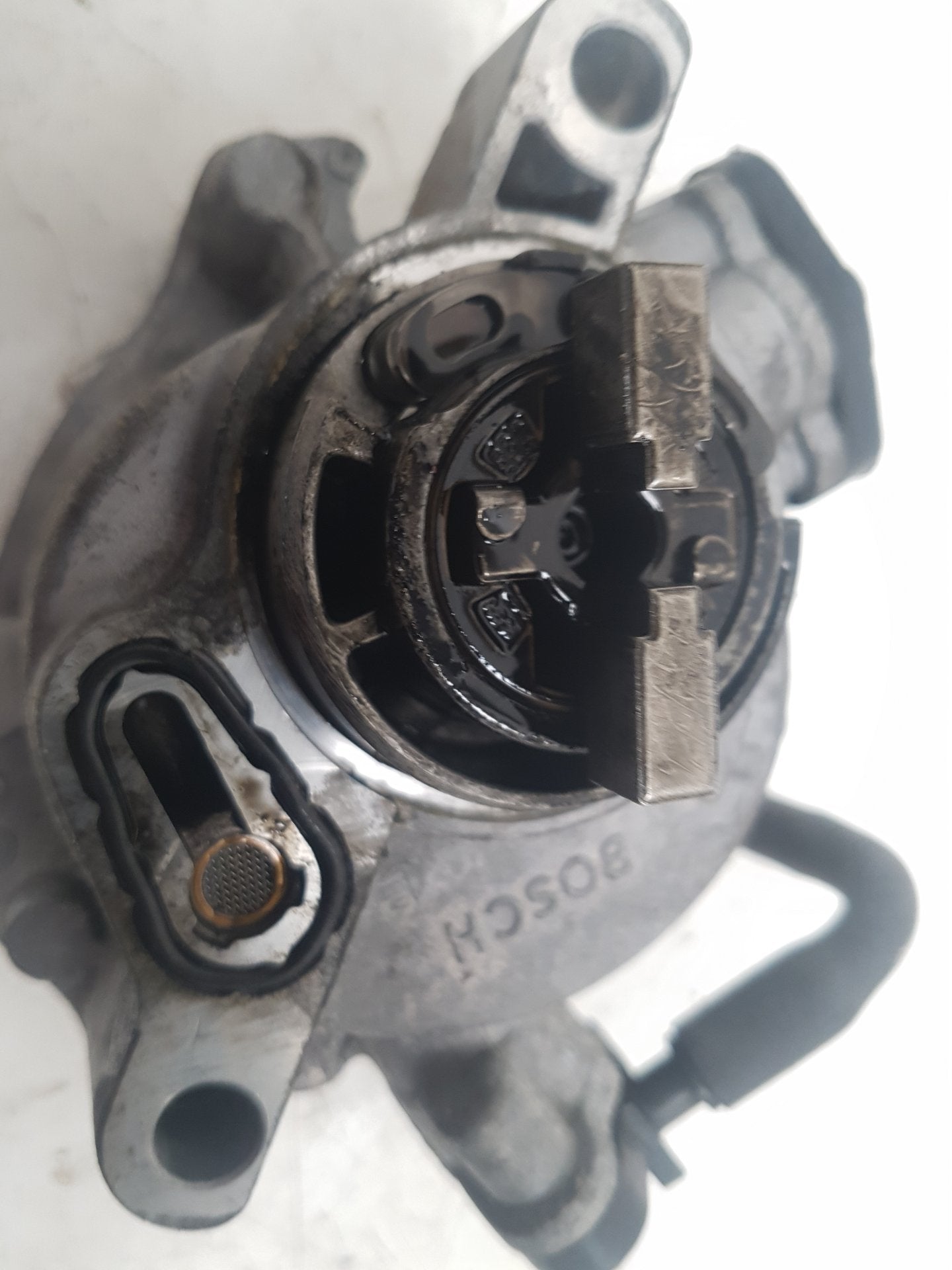 2013 - 2019 Volvo V40 III 525 Hatchback Vacuum/Air Pump 9604021880