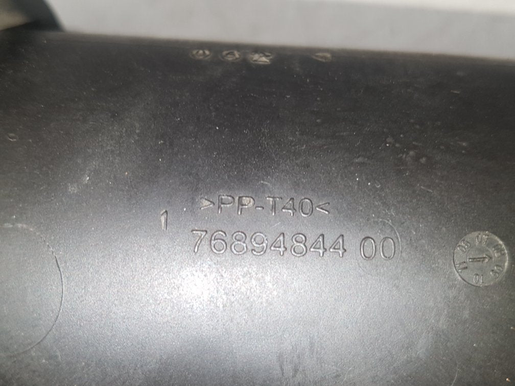 2006 - 2012 Volvo C70  Convertible INTAKE PIPE 76894836