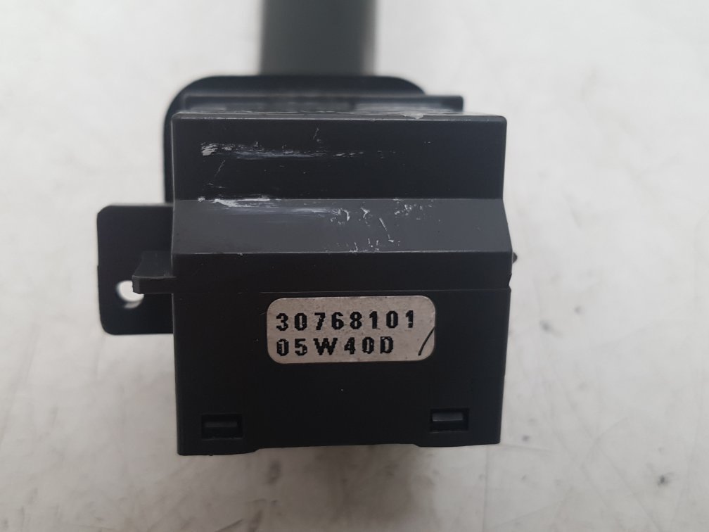 2005 - 2008 Volvo V70  Estate Wiper Switch 30768101
