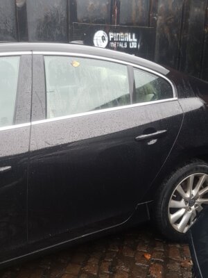2015 Volvo S60  Saloon DOOR - BARE (REAR PASSENGER SIDE) 32228974