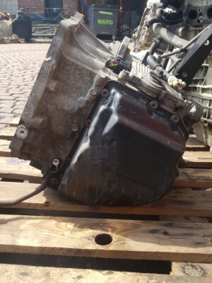 2003 - 2007 Volvo V70  Estate Automatic Transmission 30751025