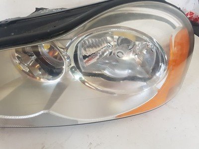 2002 - 2006 Volvo XC90  Estate Left Headlight 30678188