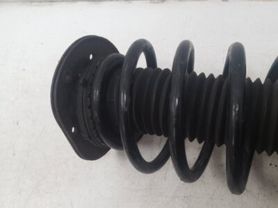2009 - 2013 Volvo XC60  Estate Right Front Shock Absorber 31277627