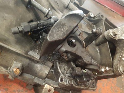 2006 - 2010 Volvo C70   Manual Gearbox 8G9R 7002 PC
