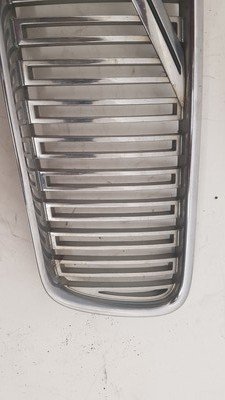 2006 - 2010 Volvo V50  Estate FRONT GRILL 8678556