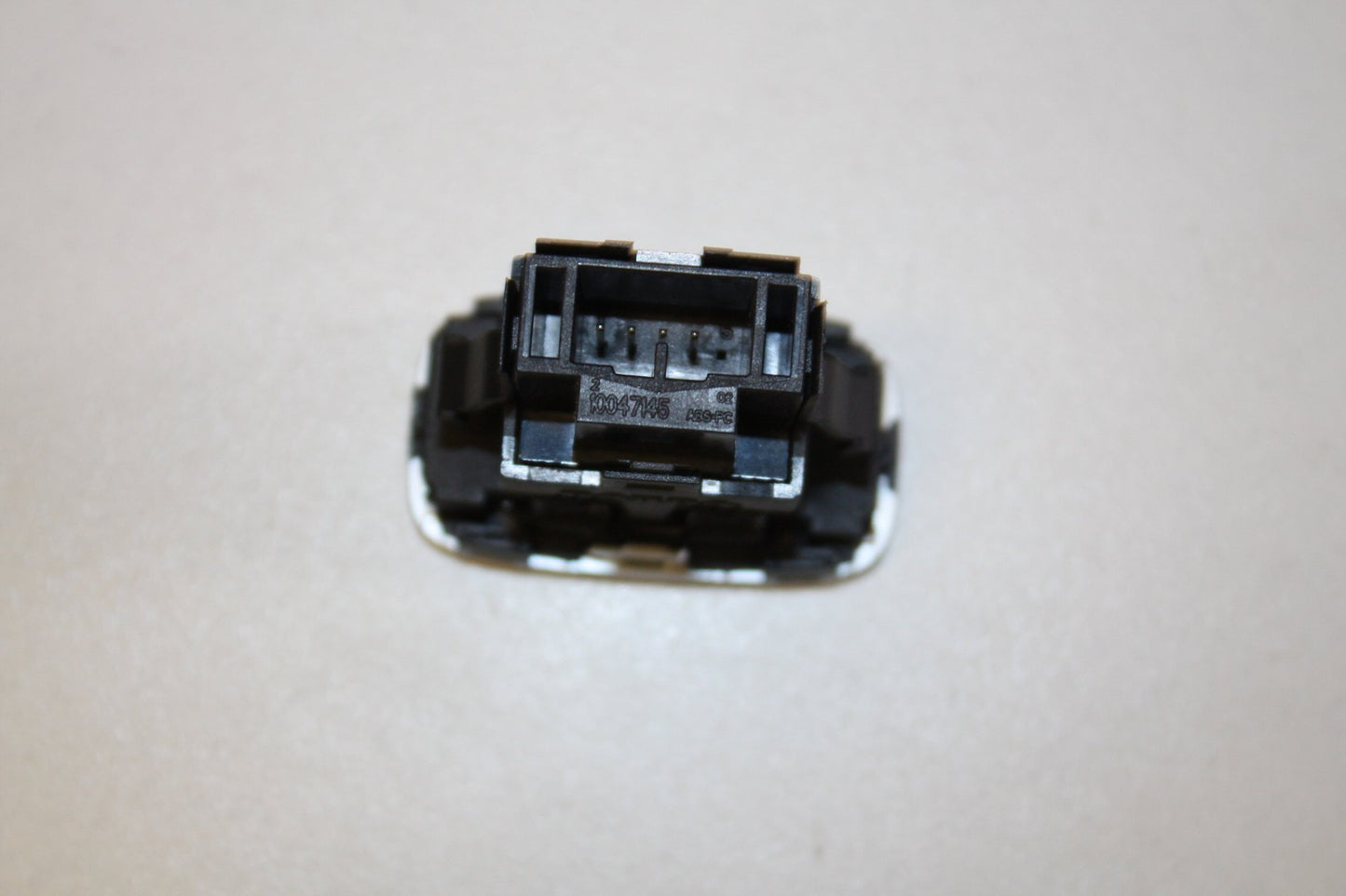2010 - 2018 Volvo V60   Ignition Switch 31318791