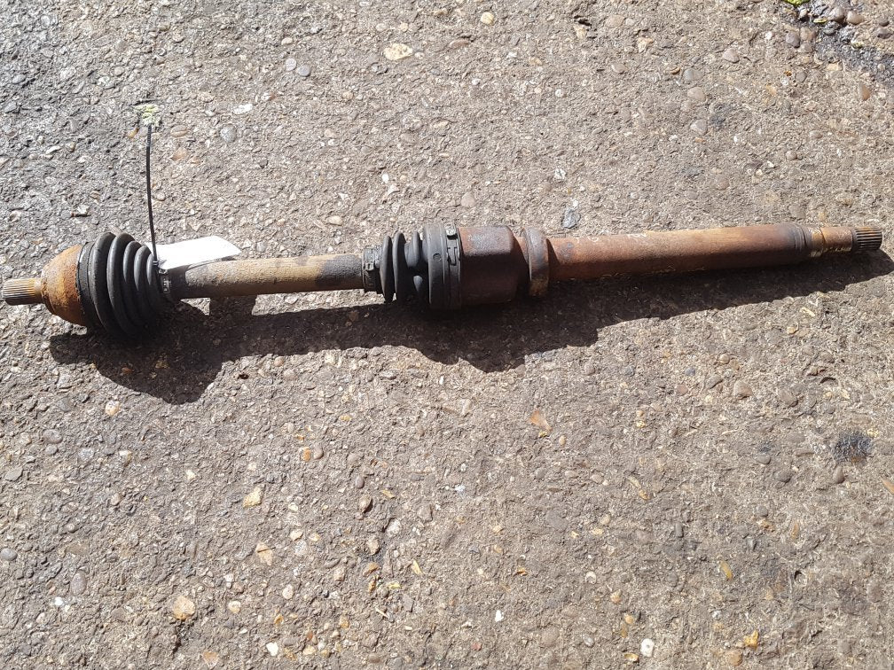 2005 - 2010 Volvo C30  Hatchback DRIVESHAFT - DRIVER FRONT (MANUAL) 36001652