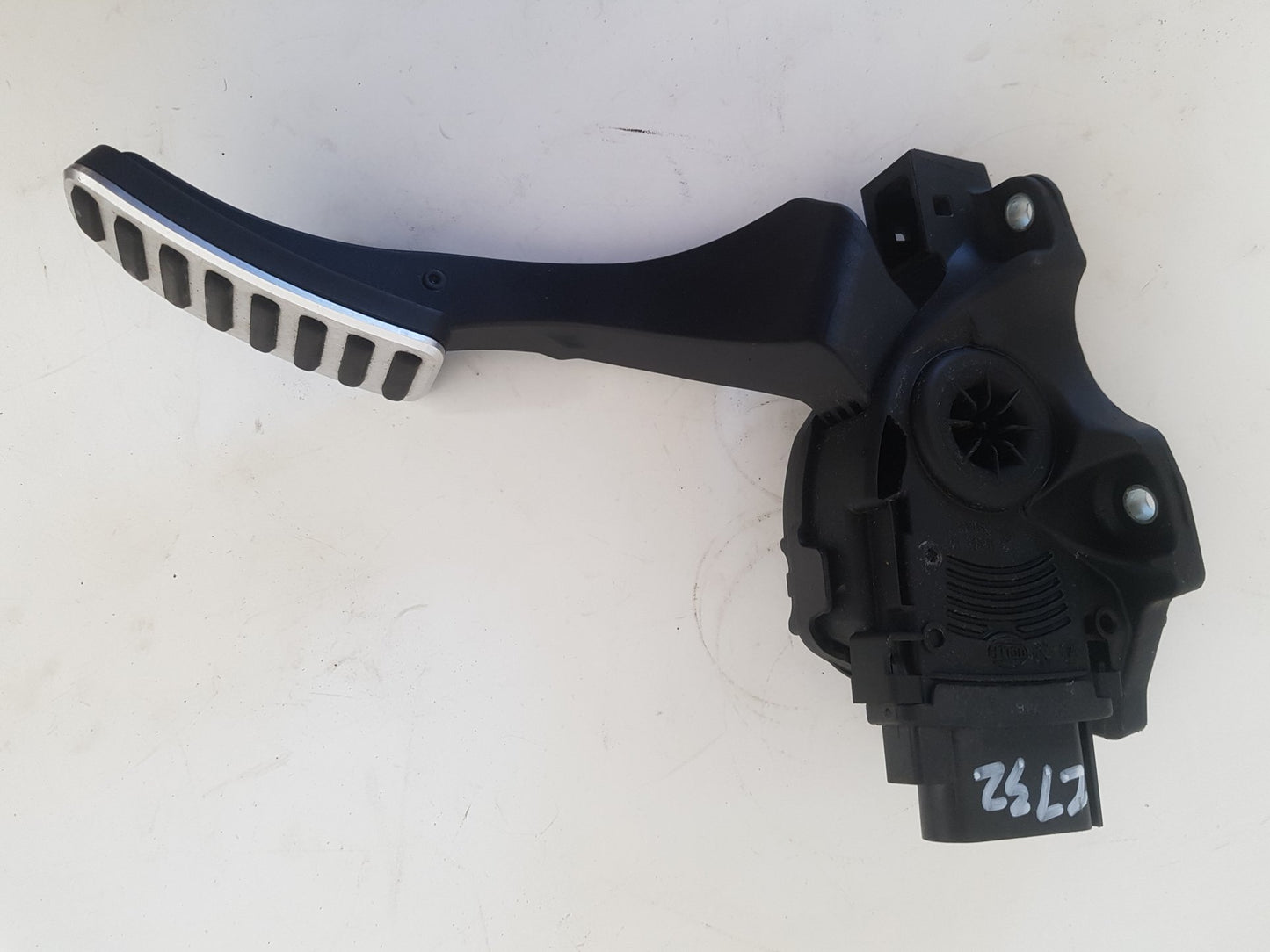 2013 - 2015 Volvo V60  Estate Accelerator Pedal 31329371