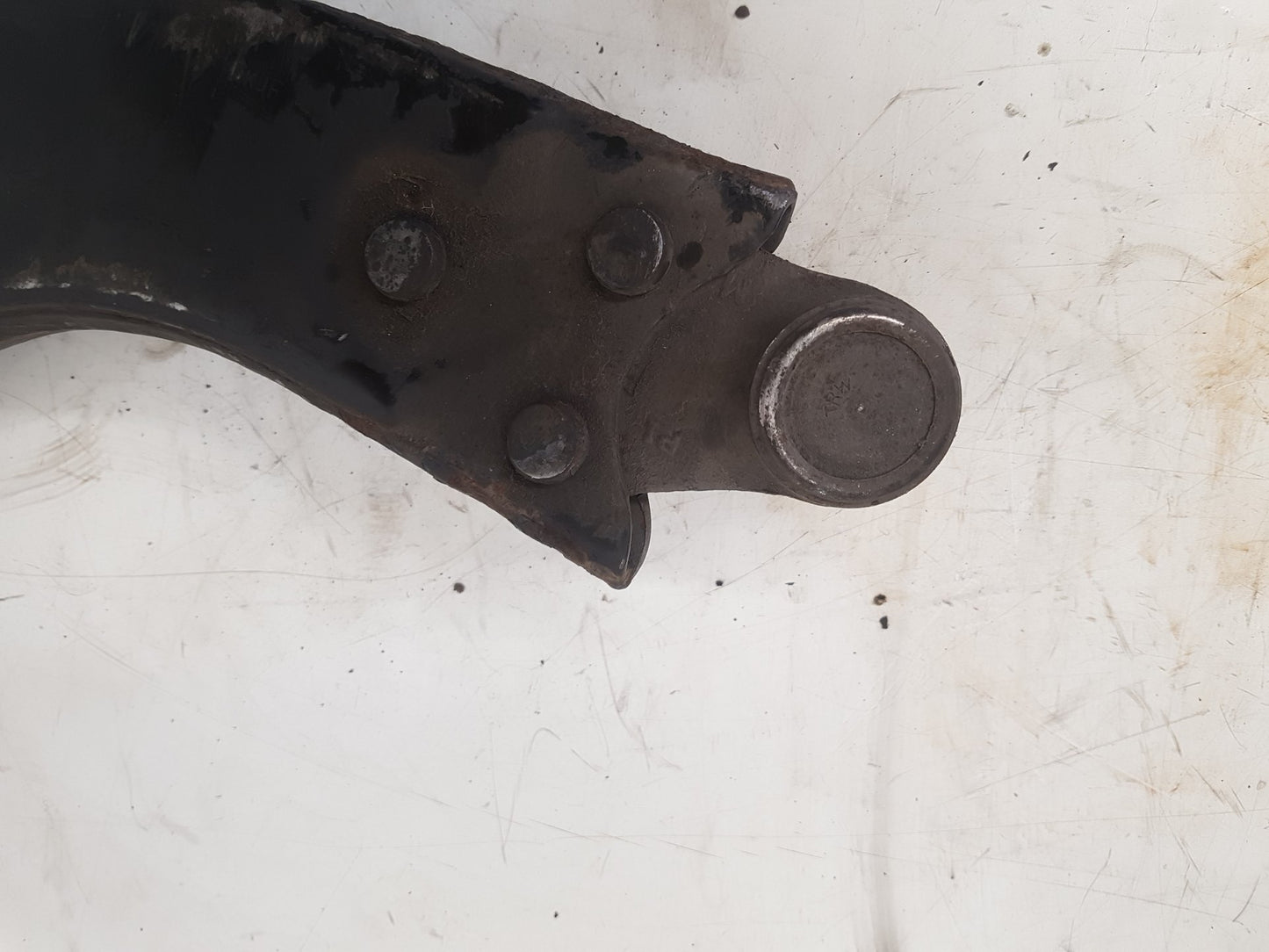 2015 - 2019 Volvo V40 Cross Country  Hatchback LOWER ARM/WISHBONE (PASSENGER SIDE) AV61 3A262 DA