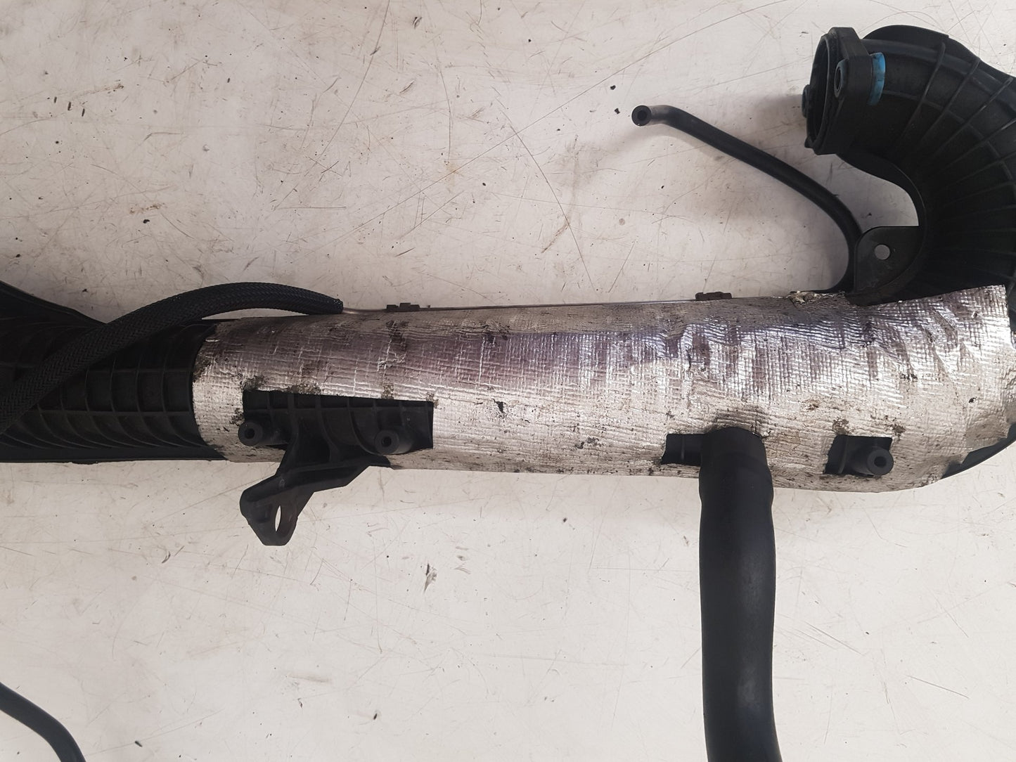 2006 - 2012 Volvo C30  Hatchback INTAKE PIPE