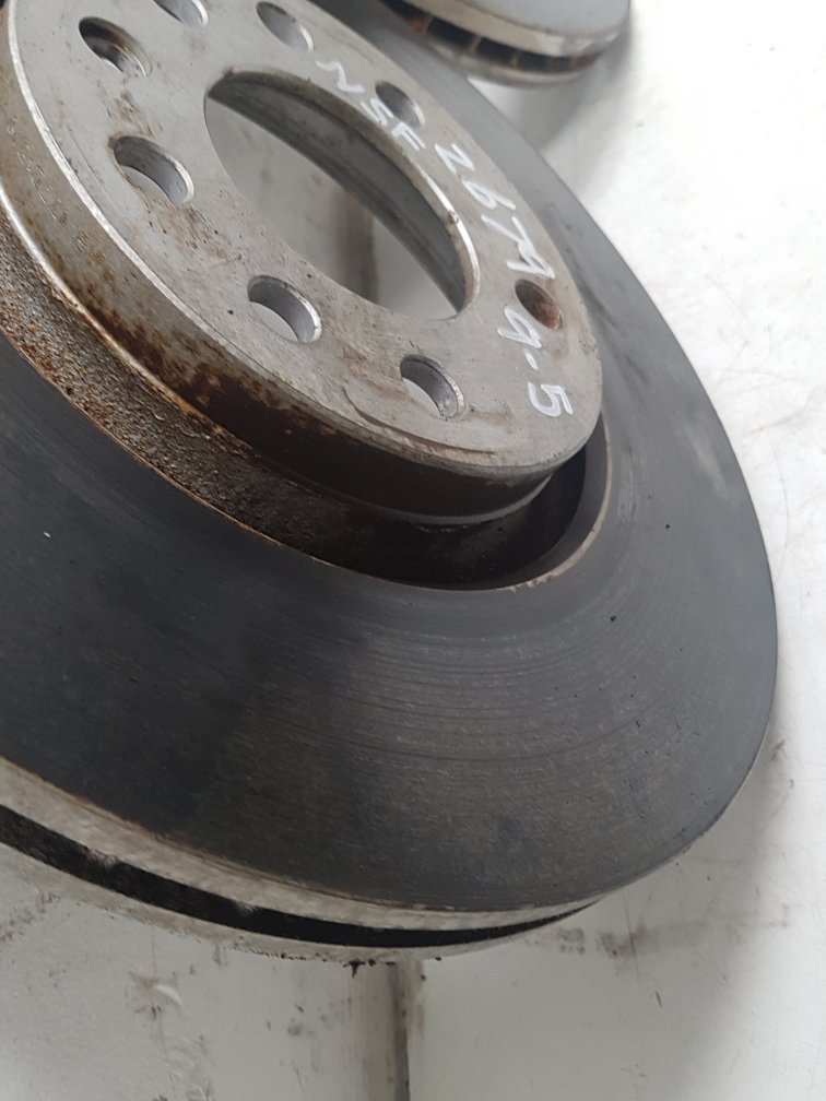 2001-2009 Saab 9-5 Aero Vented Front Brake Discs 305mm 5390786 5391560 32025723 9184405