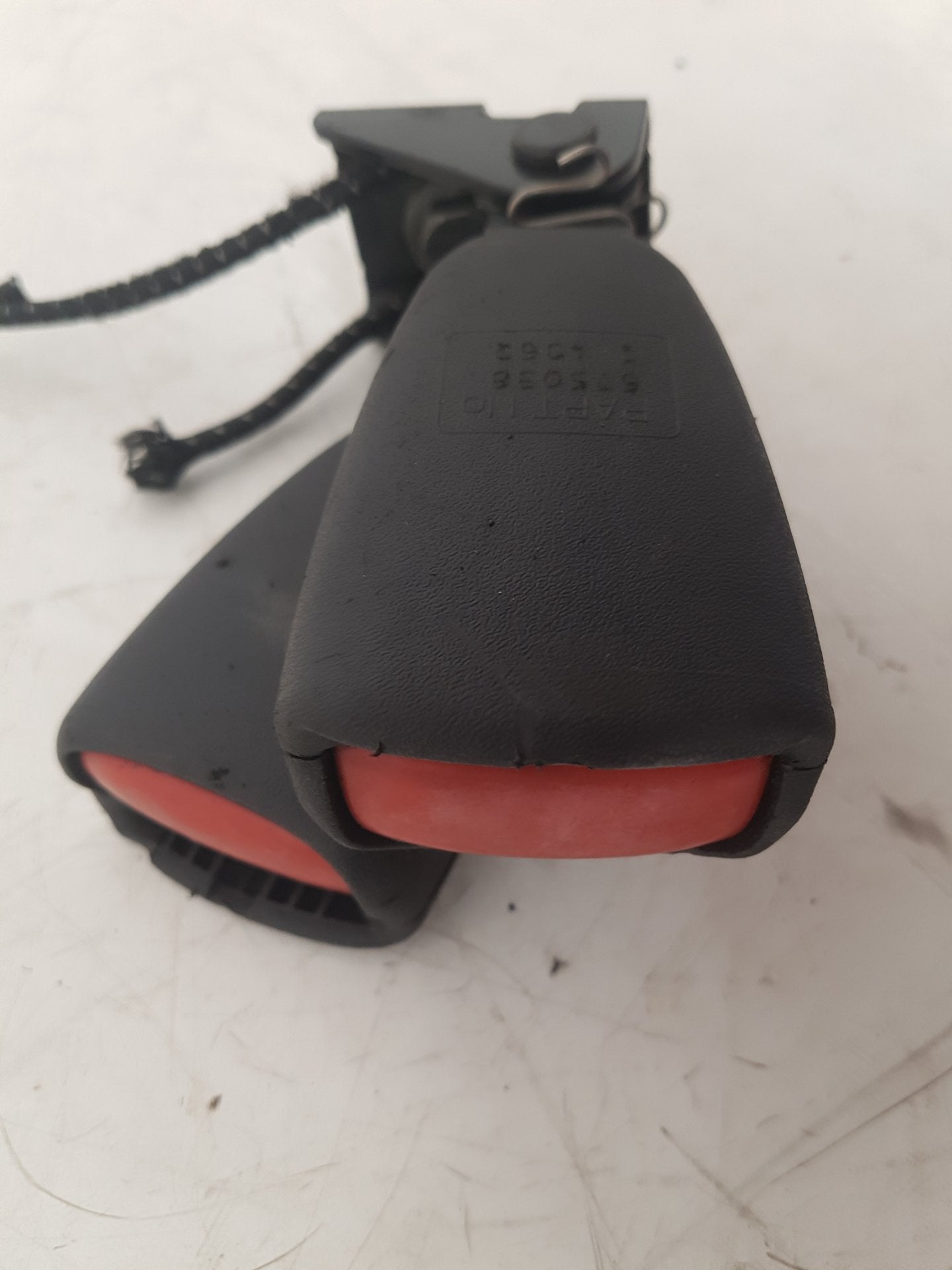2001 - 2008 Volvo V70  Estate SEAT BELT ANCHOR (DOUBLE REAR)