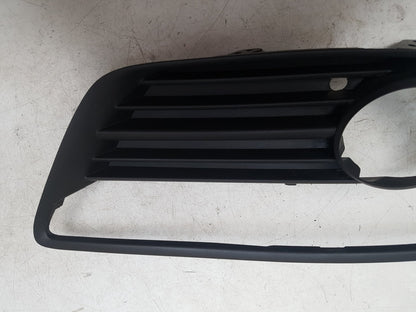 2010 - 2012 Saab 9-5  Saloon FOG LIGHT GRILL (RIGHT) 12776794