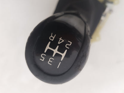 2005 Volvo V50  Estate Gear Stick/Shifter 30711902