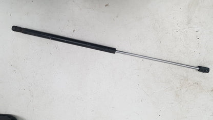 2000 - 2004 Volvo V40  Estate BONNET STRUT/RAM 30819865