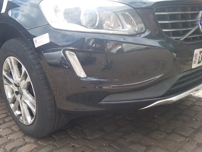 2013 - 2017 Volvo XC60  Estate Front Bumper 452 BLACK