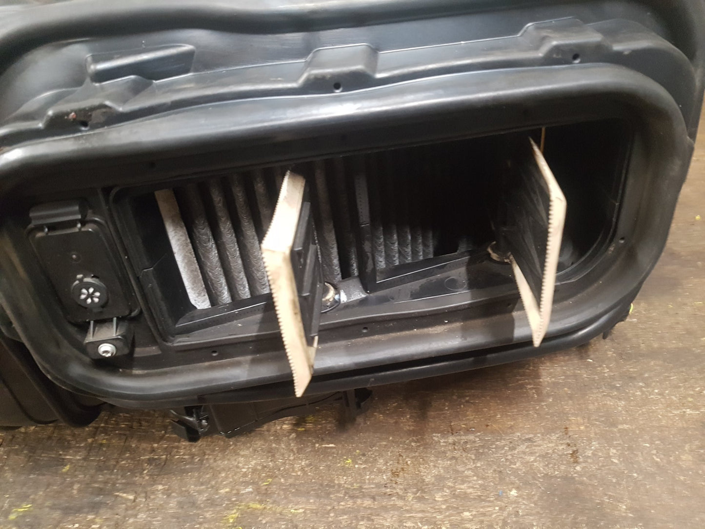 2017 - 2026 Volvo V60 II 225 Estate INTERIOR HEATER 32226263