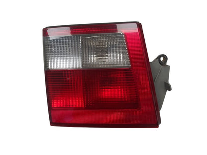 2002-2005 Saab 9-5 Left Taillight 5142294 VRAC Grade A