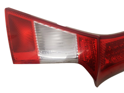 Volvo V70 D5 REAR/TAIL LIGHT ON TAILGATE (DRIVERS SIDE) 2008-12 12-MONTH WTY