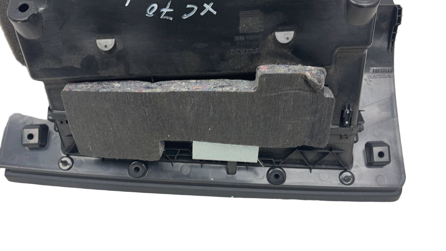 2008 - 2016 Volvo XC70 III 136 Station Wagon Glove Box 30676279