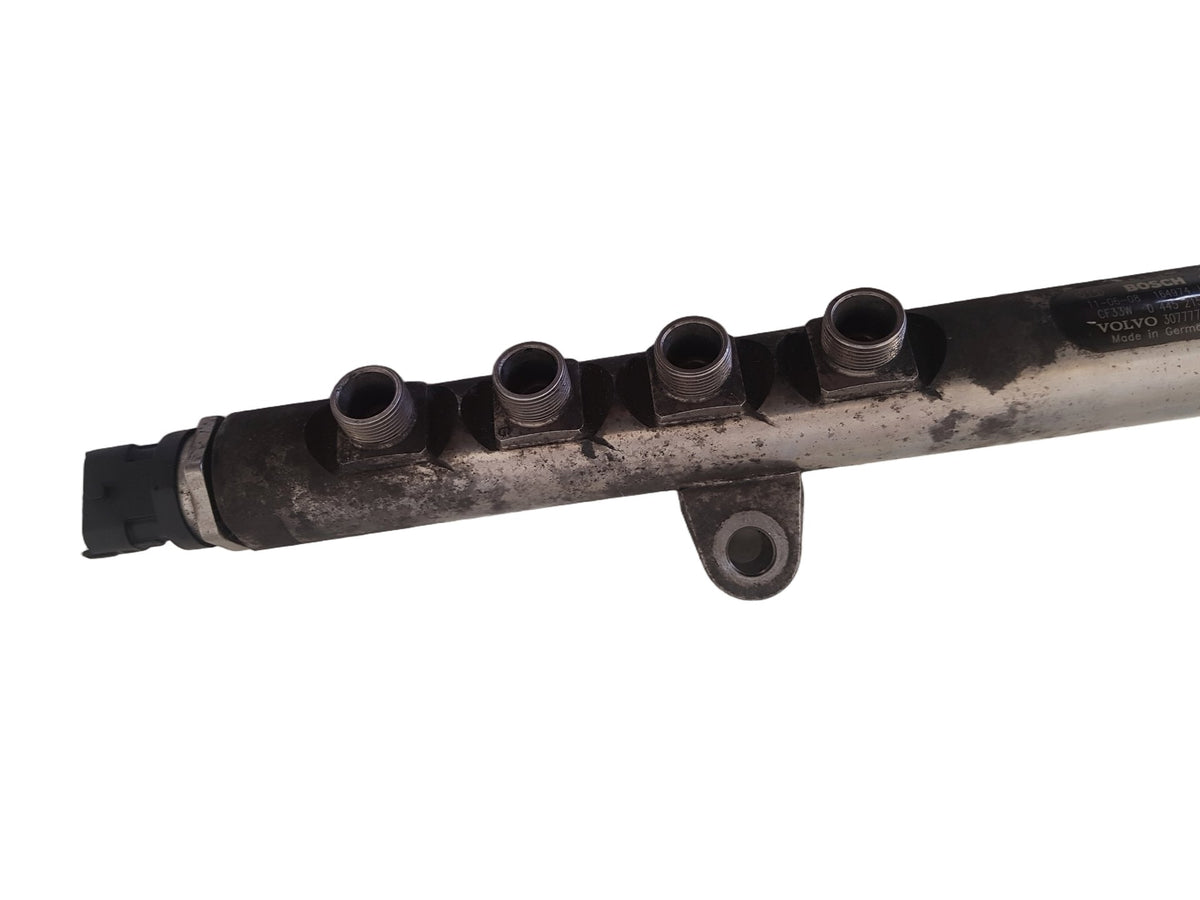 2009-2017 Volvo V60 2.4 D5 Common Fuel Rail & Sensor 0445215025