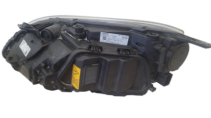 2015 Volvo V40  Hatchback Right Headlight 31420010