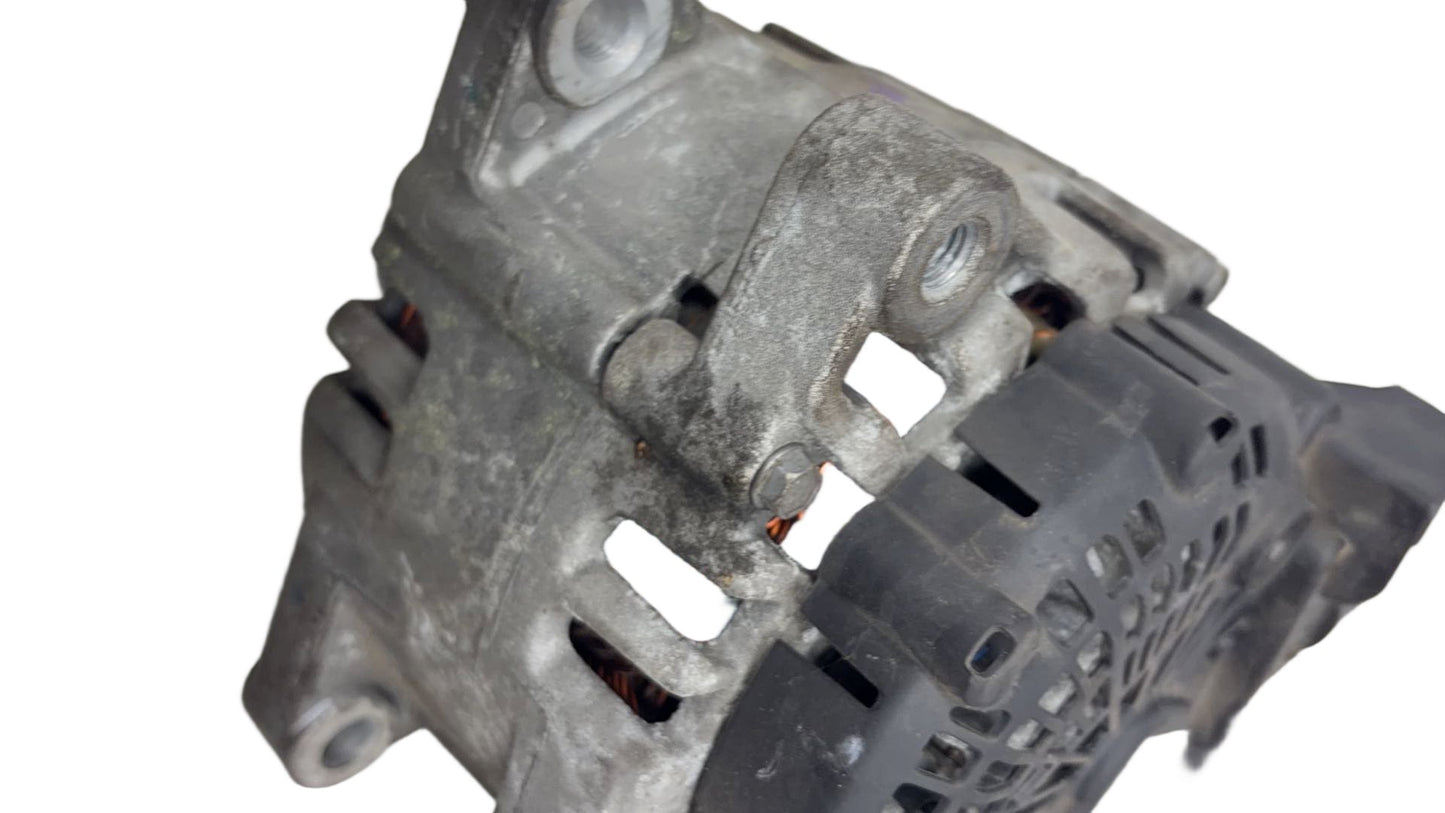 2013-2016 Volvo V40 D2 Alternator 30659390