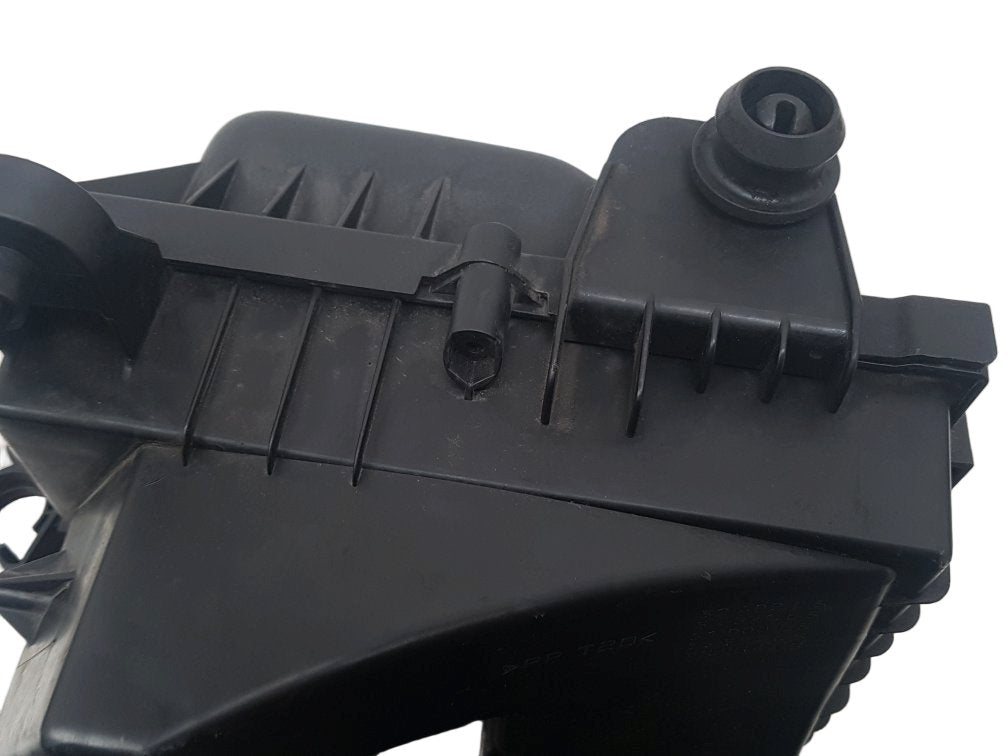 2005 - 2011 Saab 9-3 YS3F Saloon Air Filter Box 55559779